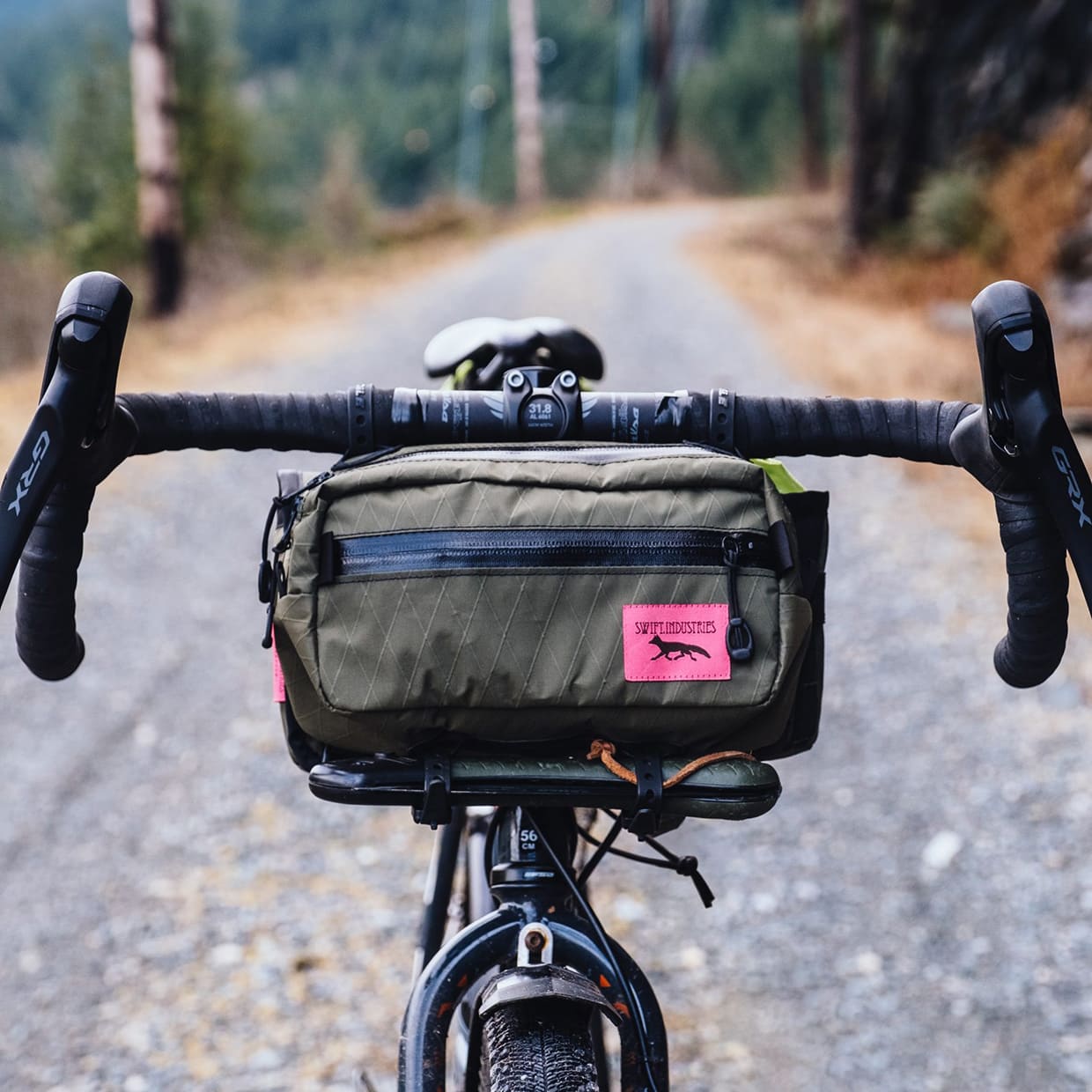 ドロップハンドルでも使い勝手良好！Swift IndustriesのKestrel Handlebar Bag - 自転車通販 –  Hakkle（ハックル）