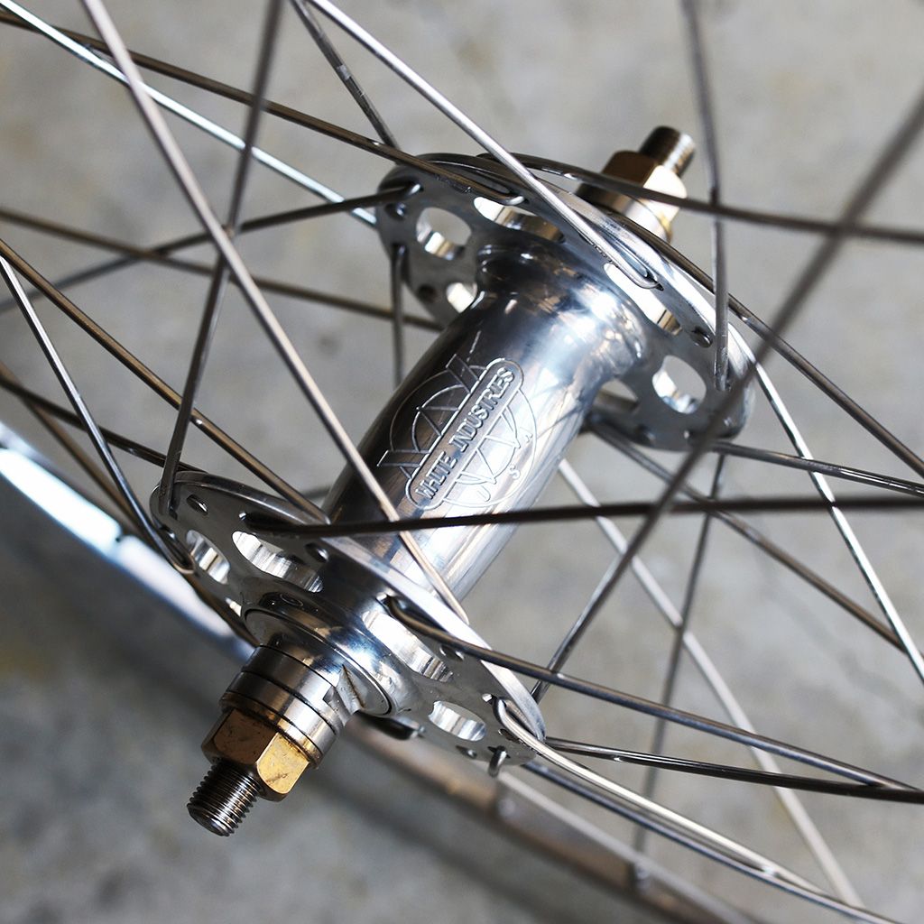 White IndustriesのTrack Front Hub（トラックフロントハブ） - 自転車通販 – Hakkle（ハックル）