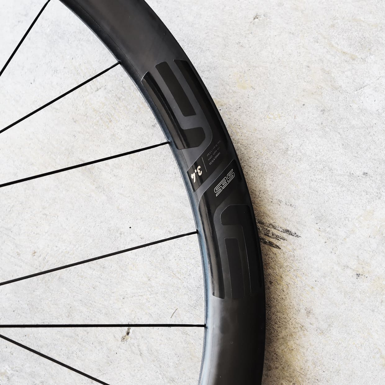 Enveのカーボンリム、SES 3.4 Rim - 自転車通販 – Hakkle（ハックル）